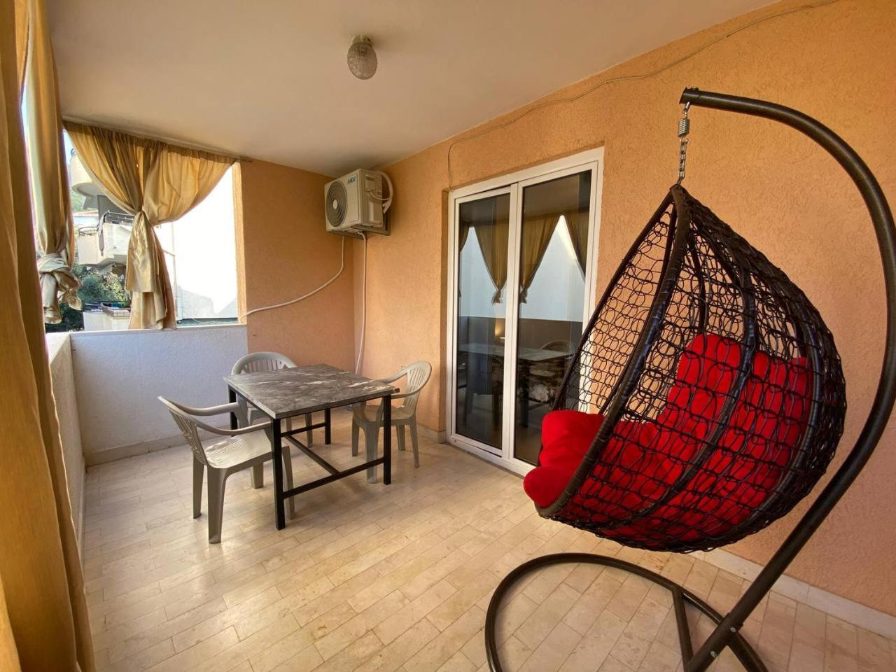 Alina'S Apartment Bečići Zewnętrze zdjęcie