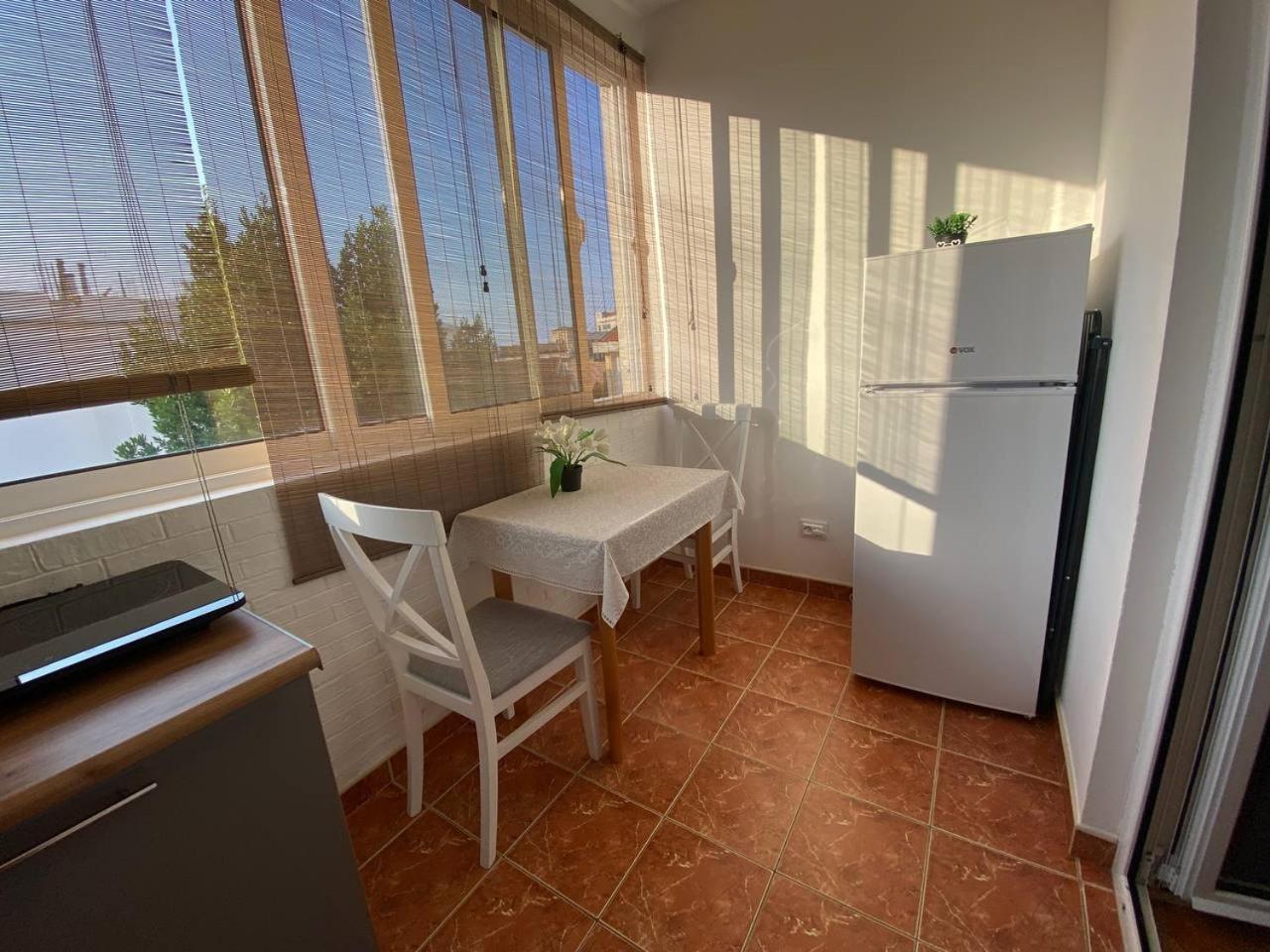 Alina'S Apartment Bečići Zewnętrze zdjęcie