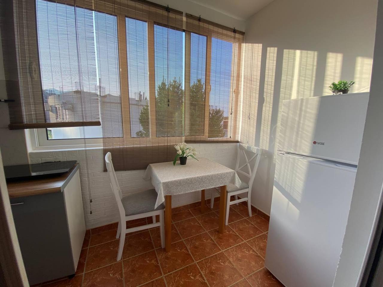 Alina'S Apartment Bečići Zewnętrze zdjęcie