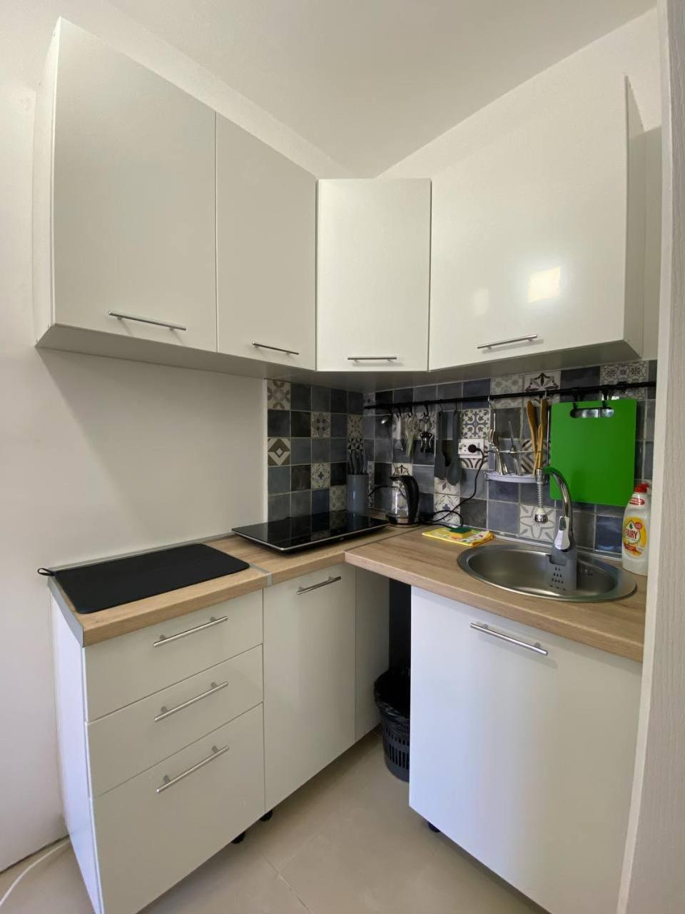 Alina'S Apartment Bečići Zewnętrze zdjęcie